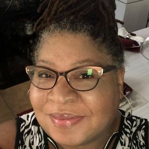 Meet your Posher, Secret-gwenette